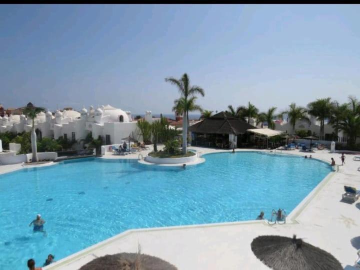 Adeje Paradise Costa Adeje  ภายนอก รูปภาพ